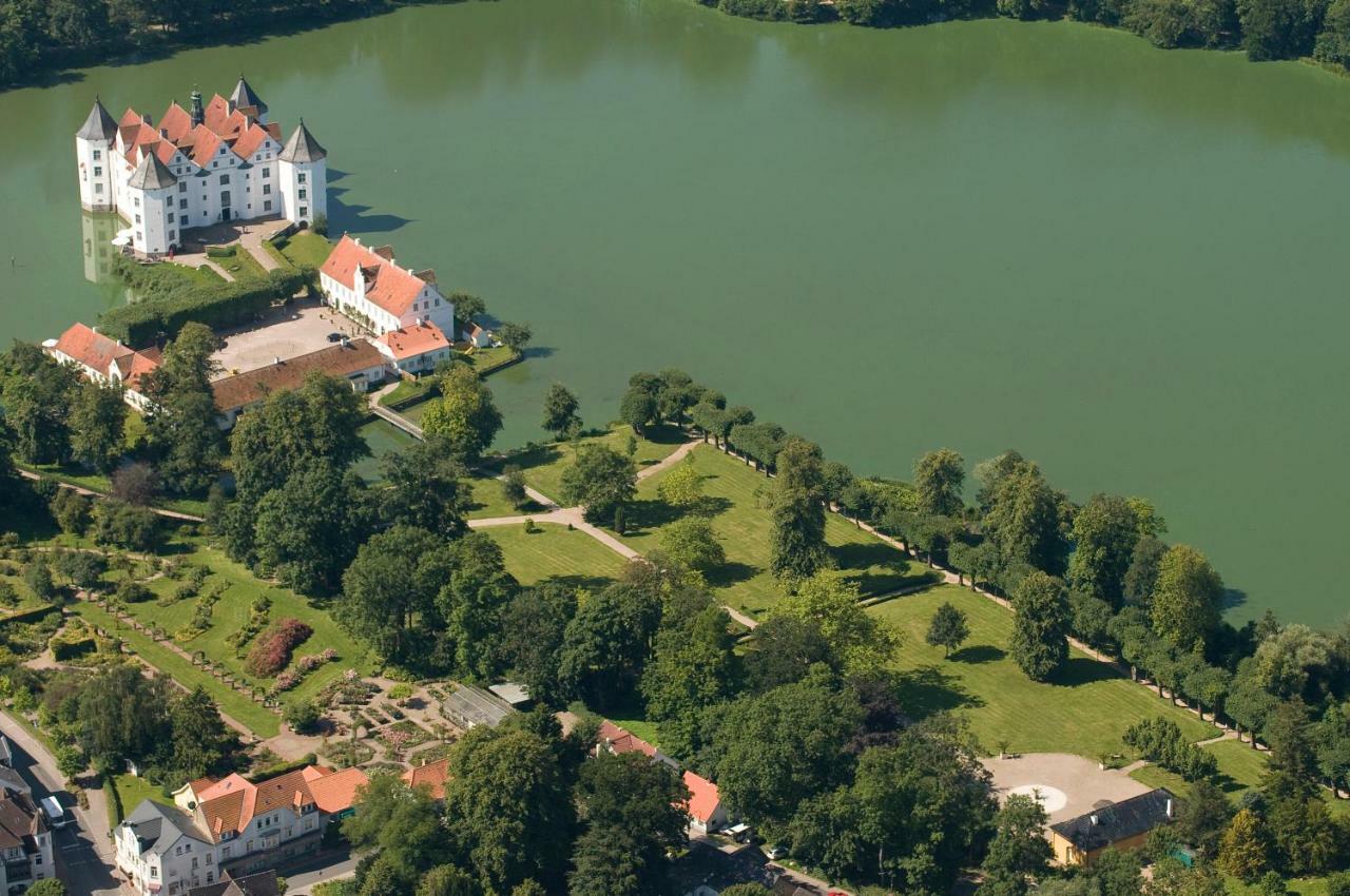 Schloss Gluecksburg公寓 外观 照片